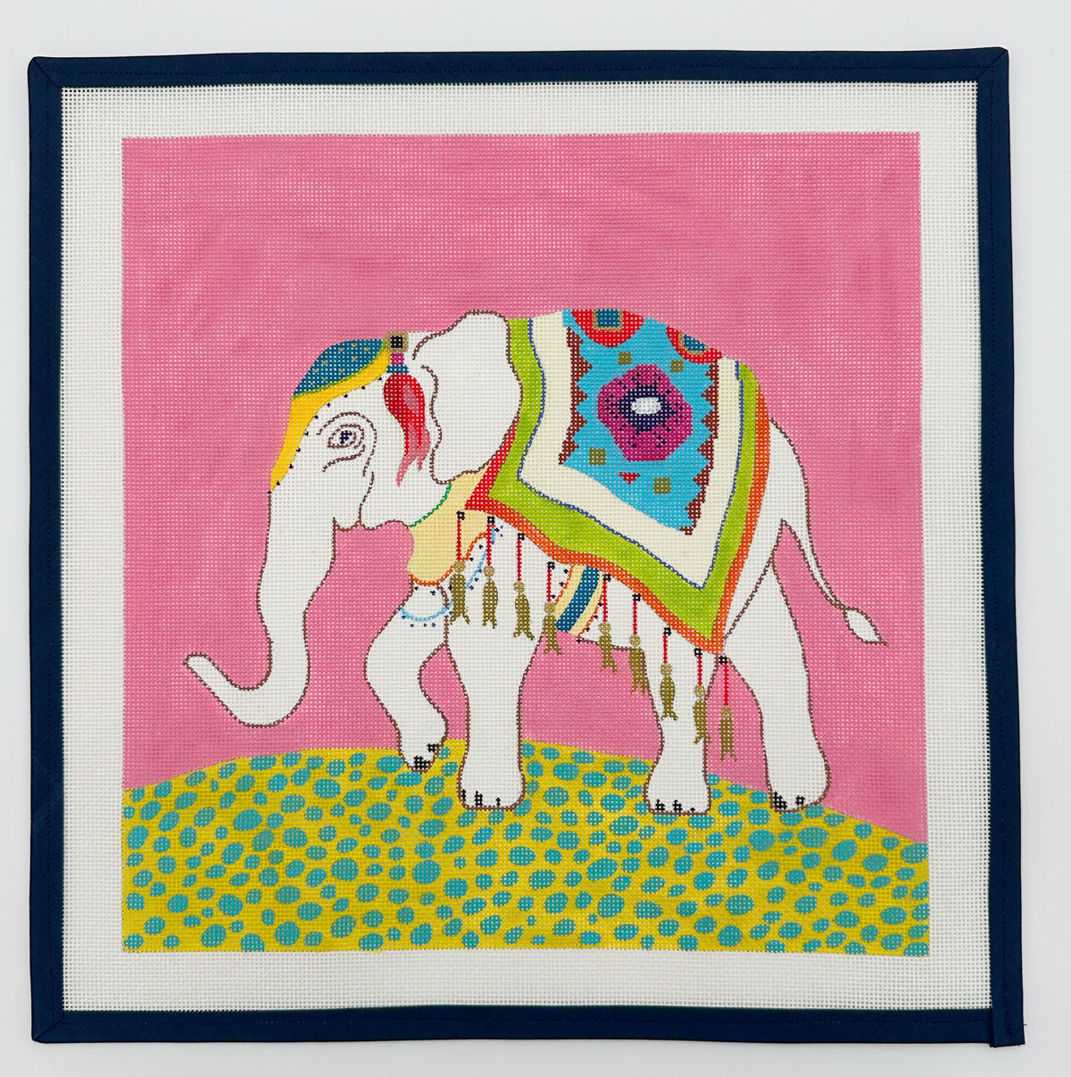 Elephant AN562