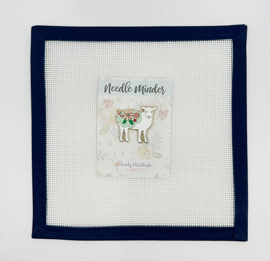 Farmhouse Floral Sheep Magnetic Needleminder