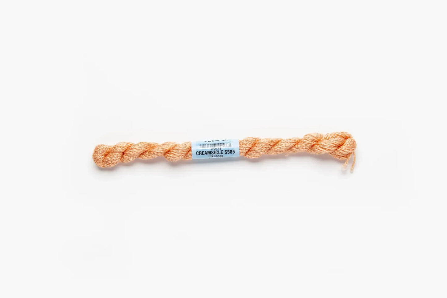 Essentials Skein SE-585 Cream Ice