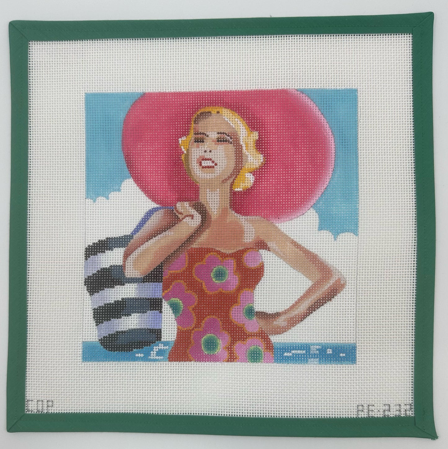 PE232 Vintage Beach Woman