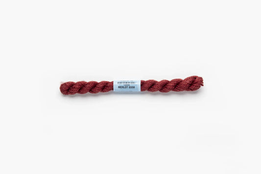 Essentials Skein SE-558 Merlot